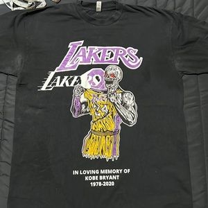 Warren Lotas- Kobe Lakers T-shirt L